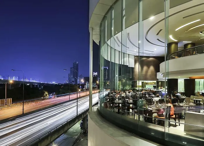 Eastin Makkasan, - Sha Extra 4*